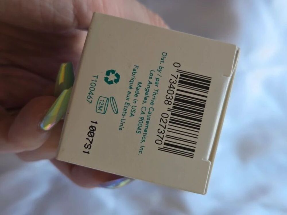 Thrive Smart Microdermabrasion 2 in 1 Instant Exfoliating Facial - Picture 5 of 13
